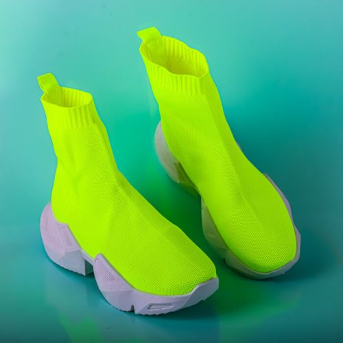 Neon zöld magasszárú női belebújós zoknicipő 